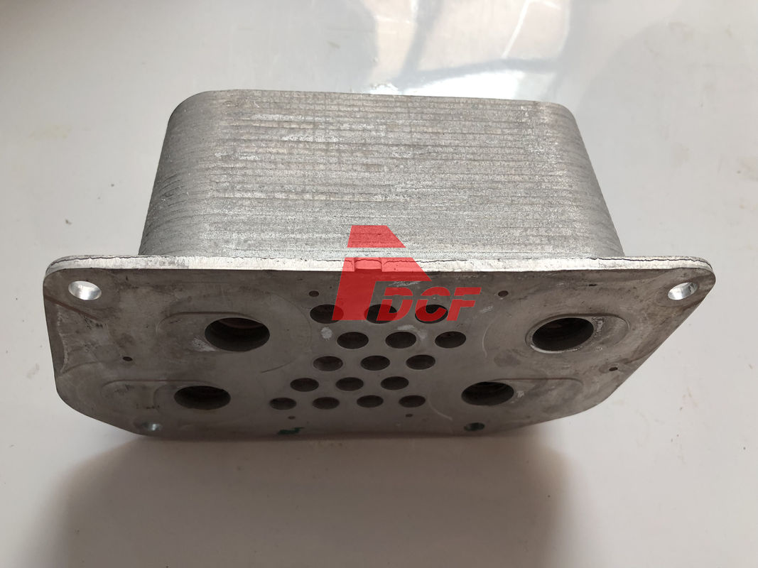 D6D کولر کولر موتور کلاچ هسته برای قطعات  ماشین حفاری